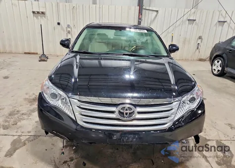 2011 Toyota Avalon Base z USA, uszkodzony, nr VIN 4T1BK3DB9BU385341